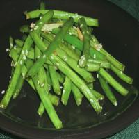 Green Beans with Sesame & Garlic_image