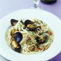 Spicy Pasta with Mussels_image
