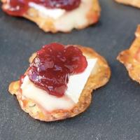 Cranberry-Brie Holiday Bites_image