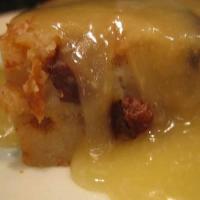 Laura's Bread Pudding with Vanilla Sauce_image