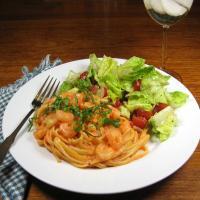 Shrimp With Roasted Red Pepper Cream image