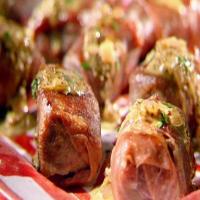 Prosciutto-Wrapped Beef Cubes with Mustard Pan Sauce_image