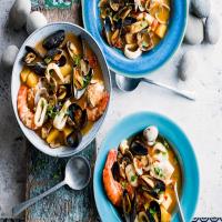 Portuguese fish stew (Caldeirada de peixe)_image