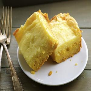 Ooey Gooey Butter Cake_image