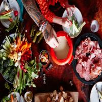 Cheese Fondue With Beer and Bourbon_image