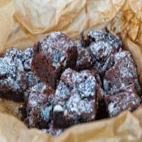 Brownies With Chocolate-Covered Raisins_image