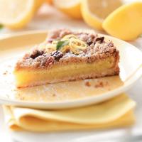 Streusel-Topped Lemon Tart image