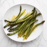 Roasted Asparagus with Lemon Vinaigrette_image