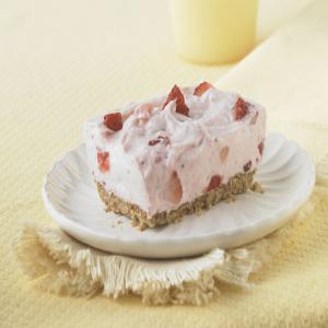Cheesecake sin hornear con fresas y queso PHILADELPHIA_image