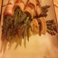 Spicy Bacon Wrapped Asparagus_image