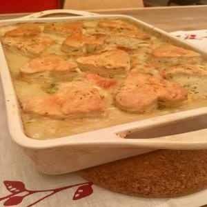 Chicken and Biscuits With Wine and Herbs_image