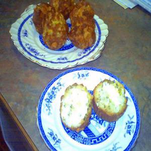 Cheddar Onion Muffins_image