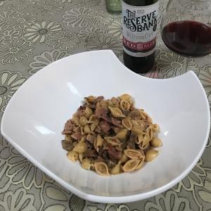 Creamy Campanelle with Ham and Mushrooms_image