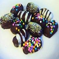Chocolate Easter Eggs with 6 flavored centers_image