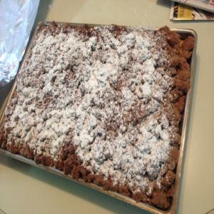 CRUMB CAKE (by Aunt Bea) Recipe - (4.5/5)_image