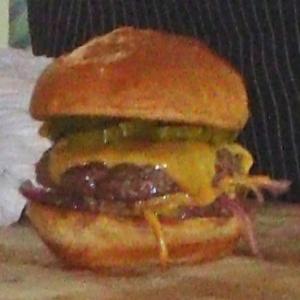 Holeman & Finch Burger Recipe - (4.1/5)_image