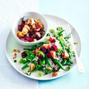 Green rice with beetroot & apple salsa image