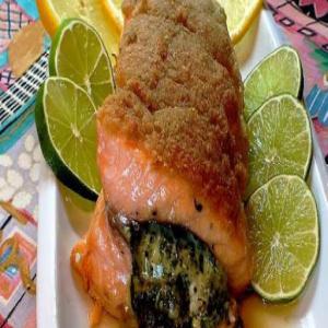 Creamy Spinach Stuffed Salmon Recipe - (4.4/5)_image