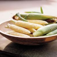 Corn on the Cob with Herbed Butter_image