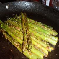 Asparagus Sauteed in Butter and Mustard_image