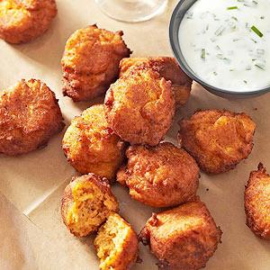 Sweet Potato Fritters with Yogurt Chive Dipping Sauce_image