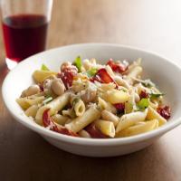 Penne with Roasted Tomatoes, Garlic, and White Beans_image