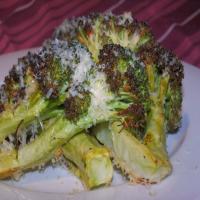 Roasted Broccoli With Asiago_image