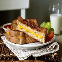 Grilled Cheese Sticks Recipe_image
