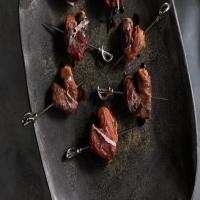 Prosciutto-Wrapped Fig Hearts image