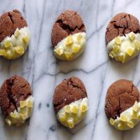 Gluten-Free Double-Chocolate Ginger Crinkle Cookies_image