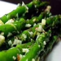 Asparagus With Hazelnut Gremolata image