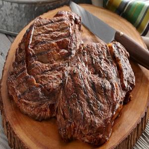 Grilled Chipotle Cinnamon Marinated Rib-Eye Steak_image
