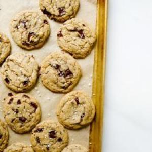 Toffee Espresso Chocolate Chip Cookies_image