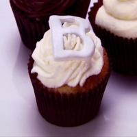 Lavender Honey Cupcakes image