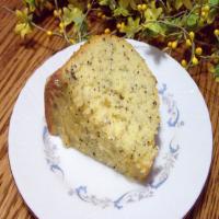 Low Fat Lemon Poppy Seed Cake image