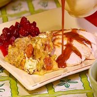 Whole Thanksgiving Turkey with Miles Standish Stuffing and Gravy_image