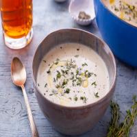 Gourmet's Roasted Cauliflower Soup image