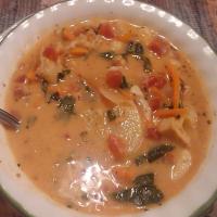 Chicken and Potato Florentine Soup (Olive Garden)_image