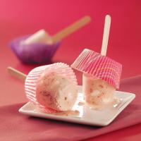 Strawberry Mallow Pops_image