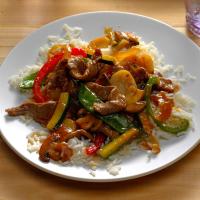 Pepper Steak with Squash image