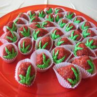 Strawberry Cookies (No-Bake Date Nut Cookie)_image