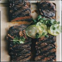 Grilled Skirt Steaks with Tomatillos Two Ways_image