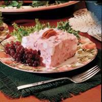 Festive Cranberry Salad_image
