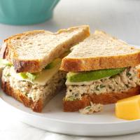 Cilantro-Avocado Tuna Salad Sandwiches_image