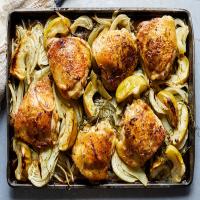 Sheet-Pan Chicken With Apple, Fennel and Onion_image
