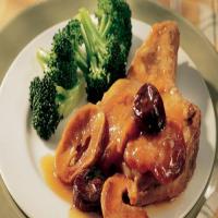 Pork Chops with Mixed Dried Fruit_image