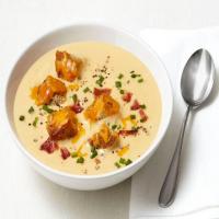 Apple-Cheddar Soup With Bacon_image