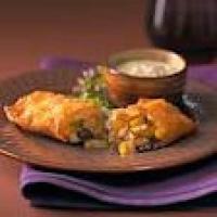 SOUTHWEST EGG ROLLS AND COOL AVOCADO DIP_image