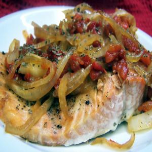 Salmon With Red-Pepper Saute image