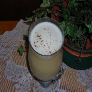 Old Fashioned Hot Buttered Rum image